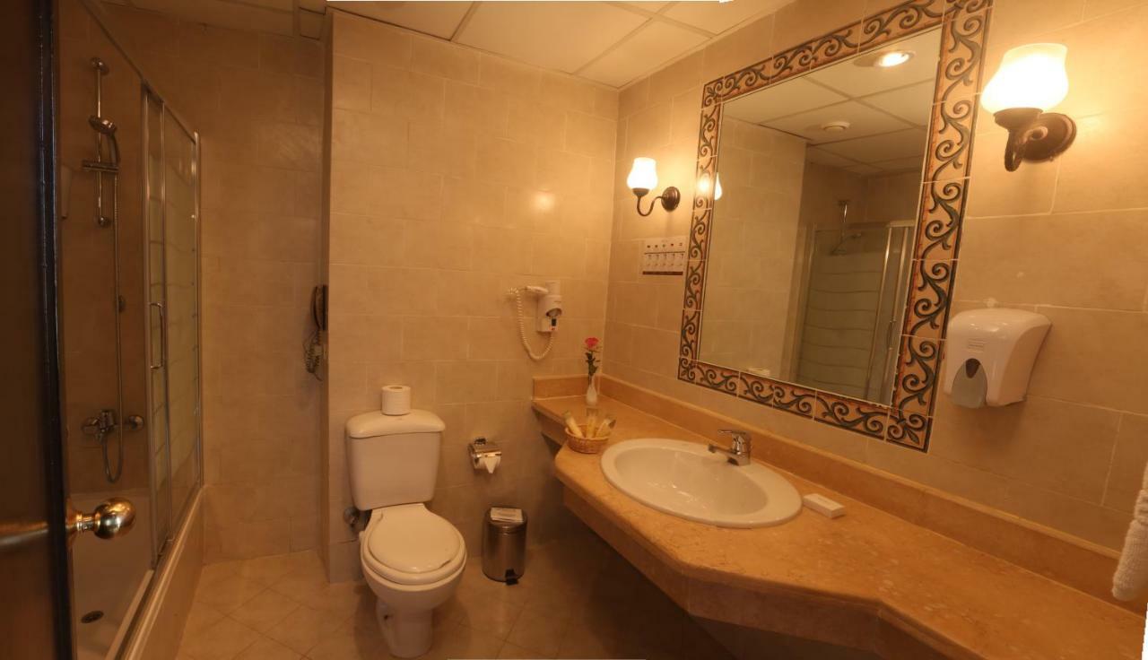 נואייבה Dessole Holiday Taba Resort מראה חיצוני תמונה
